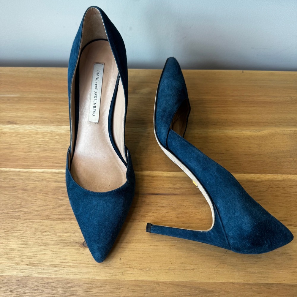 Diane von Furstenberg DVF Women 6 EU 36Teal Suede Pointed Toe d'Orsay Pump Heels